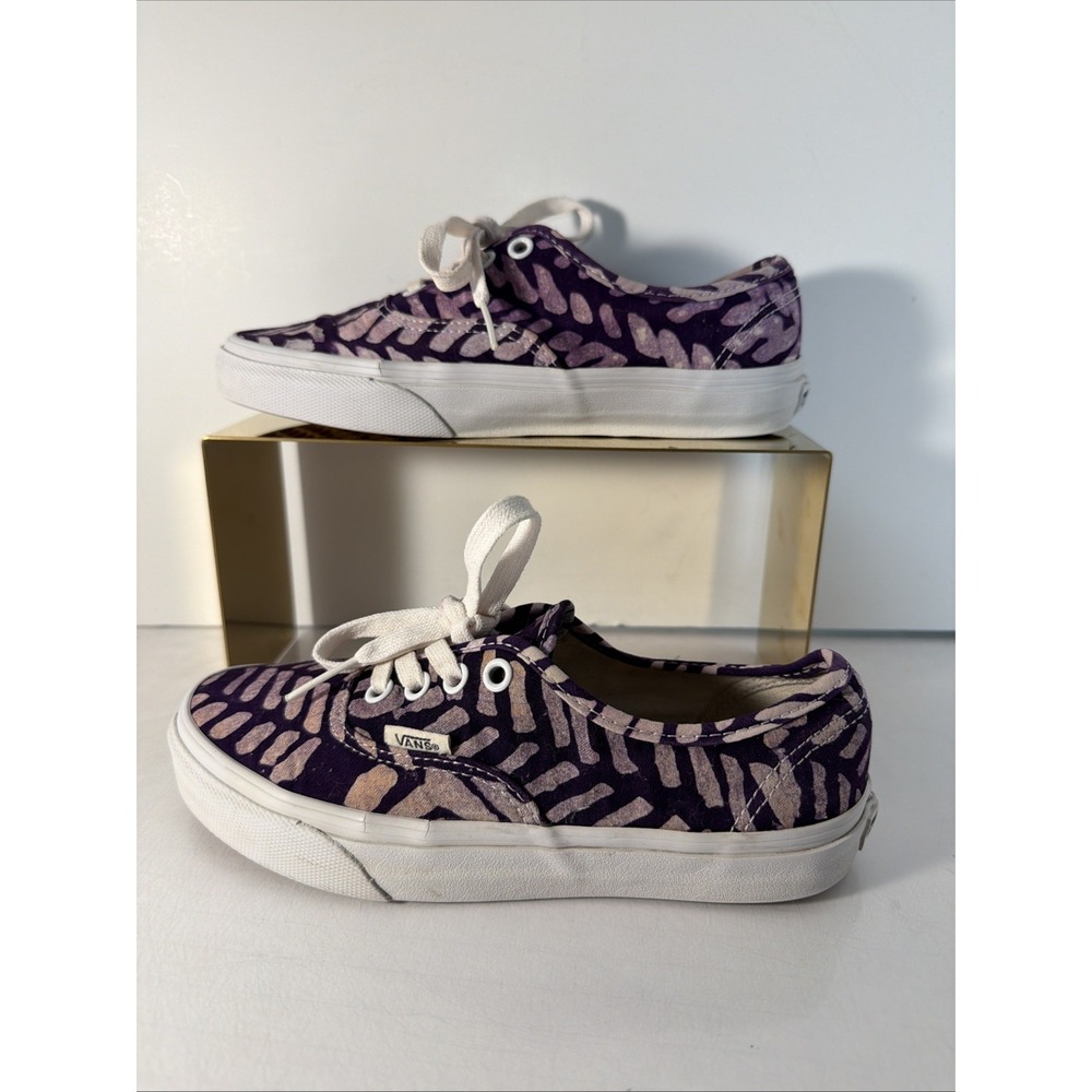 Vans Off The Wall Woman's  Authentic Della Batik/Multi Shoes Sneakers US 6